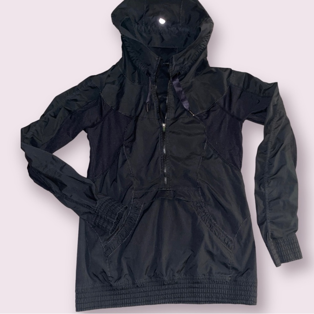 Lululemon Athletica Dance Studio Pullover Size 8